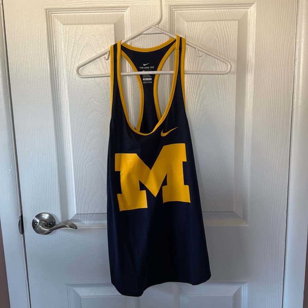 *LIKE NEW* University of Michigan Nike© Dri-Fit Women’s Tank—Size Small